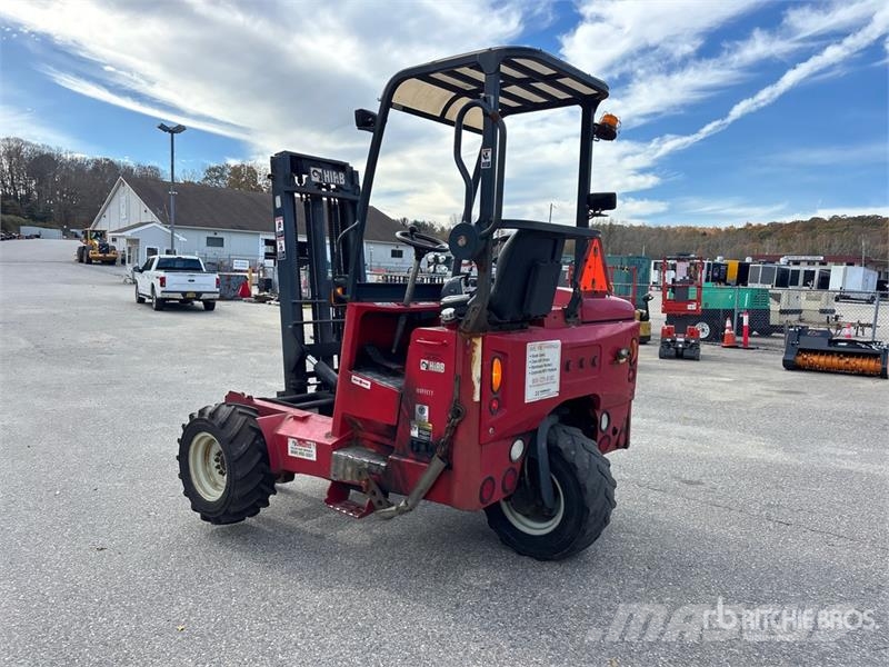 Moffett M50 Truck mounted forklifts