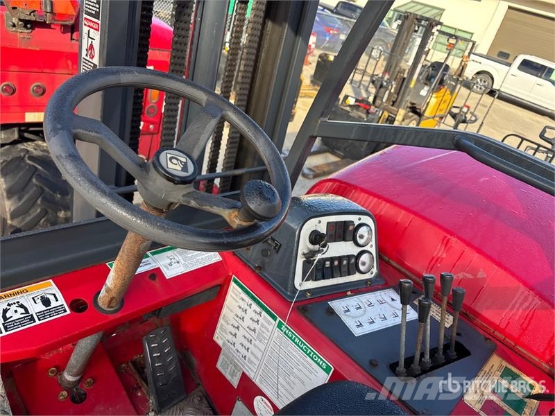 Moffett M50 Stivuitoare montate pe camioane