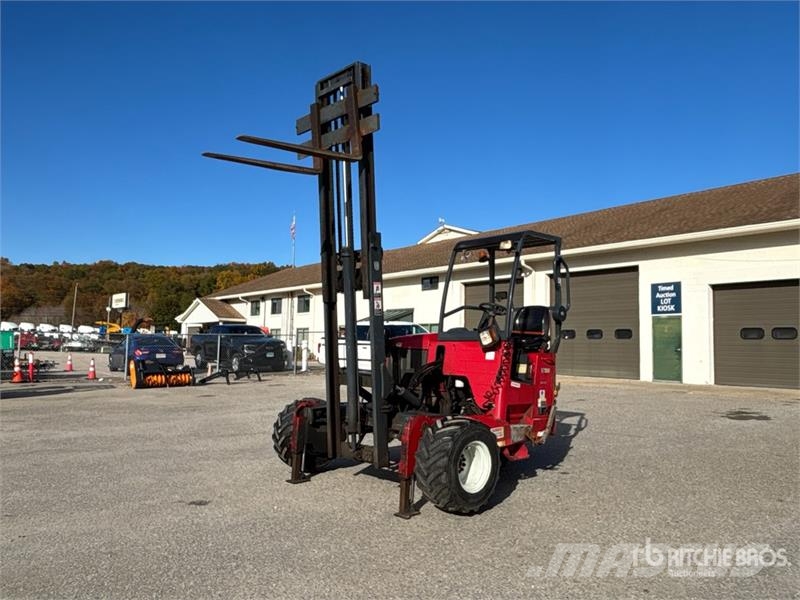 Moffett M50 Stivuitoare montate pe camioane