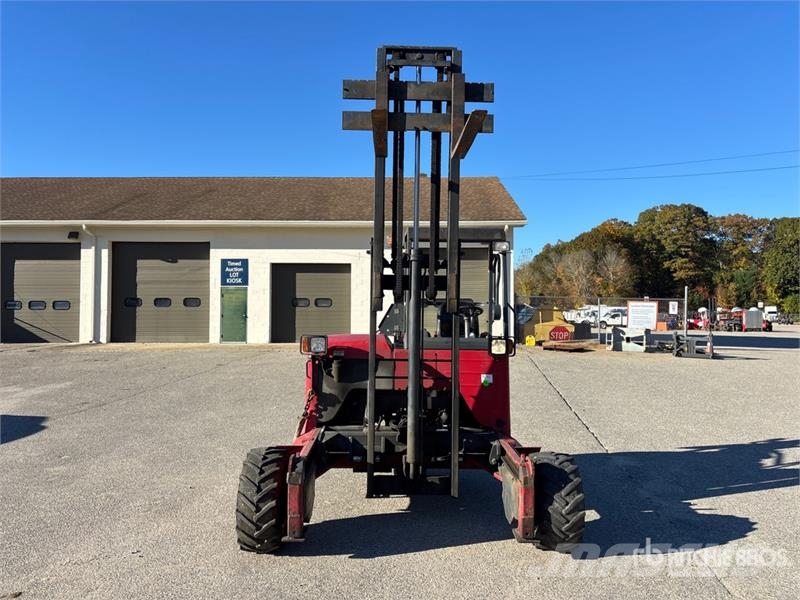 Moffett M50 Stivuitoare montate pe camioane