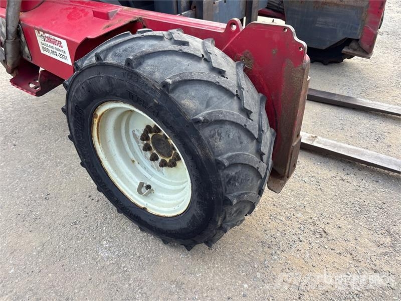 Moffett M50 Truck mounted forklifts