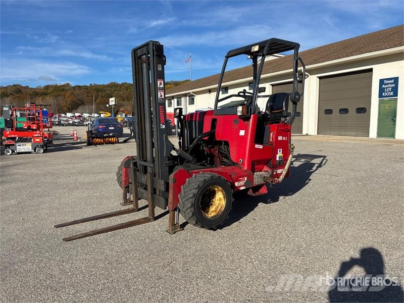 Moffett M50 Truck mounted forklifts