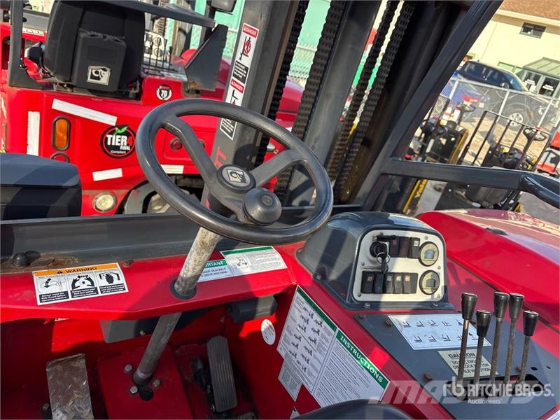 Moffett M50 Truck mounted forklifts