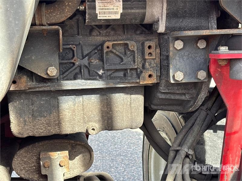 Moffett M50 Truck mounted forklifts