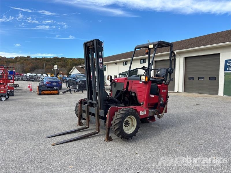 Moffett M50 Truck mounted forklifts