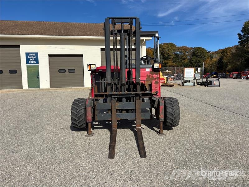 Moffett M50 Truck mounted forklifts