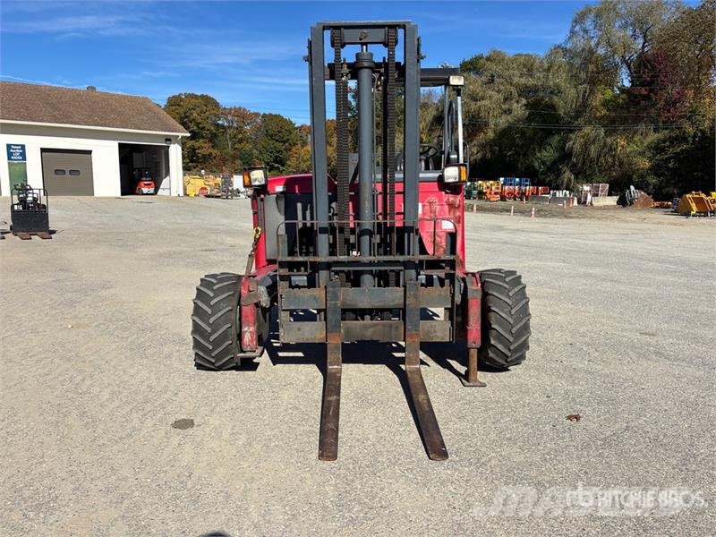 Moffett M50 Empilhadeiras montadas em caminhão