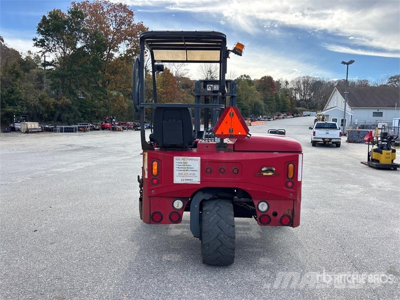 Moffett M50 Truck mounted forklifts