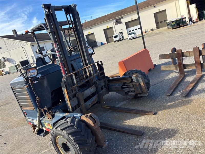 Moffett M5000 Horquillas elevadoras para camión