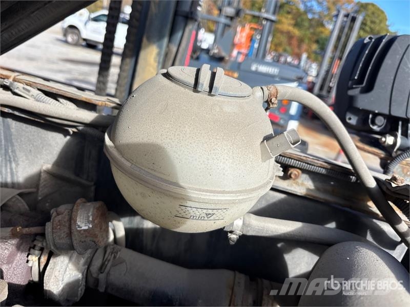 Moffett M5000 Horquillas elevadoras para camión