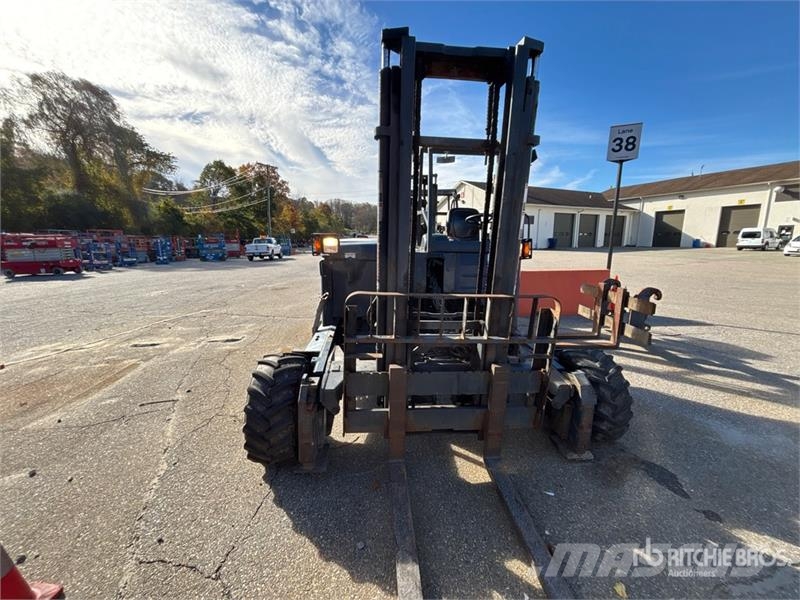 Moffett M5000 Ajoneuvotrukit