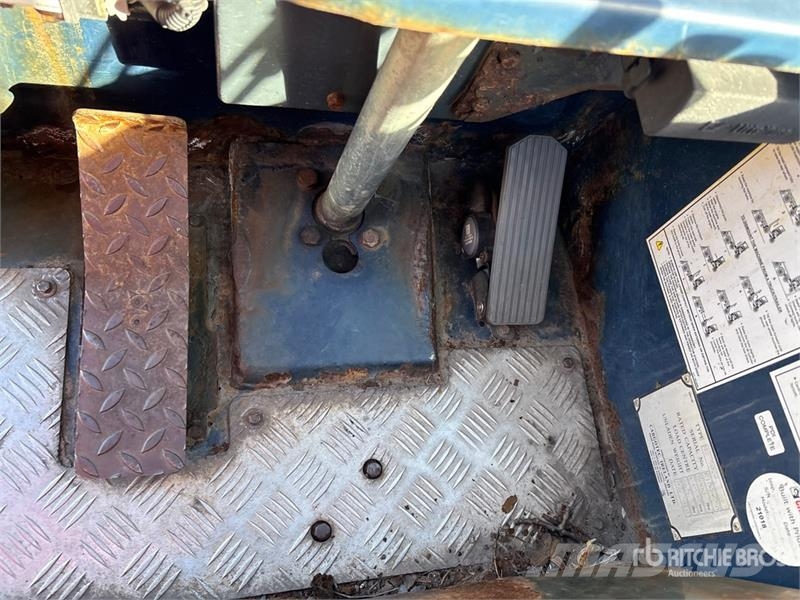 Moffett M5000 Ajoneuvotrukit