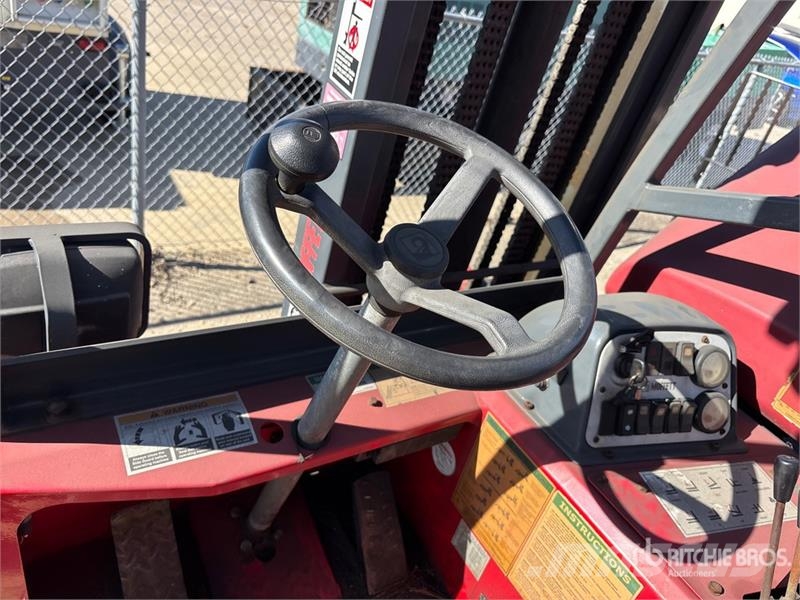 Moffett M55 Meeneemheftrucks