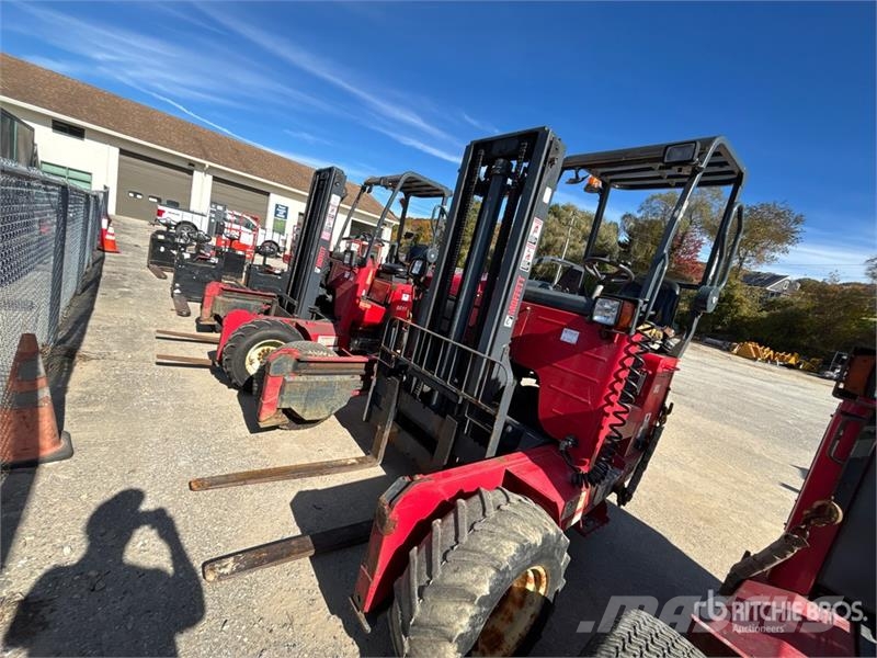 Moffett M8 50.3 5000 lb 3x3 Truck Mounted Forklift Meeneemheftrucks