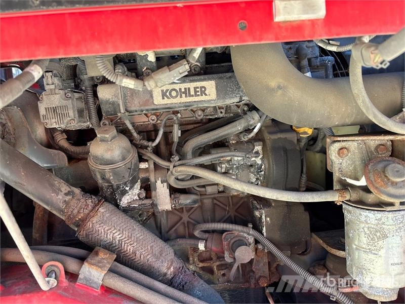 Moffett M8 55.3 5500 lb 3x3 Truck Mounted Forklift Meeneemheftrucks