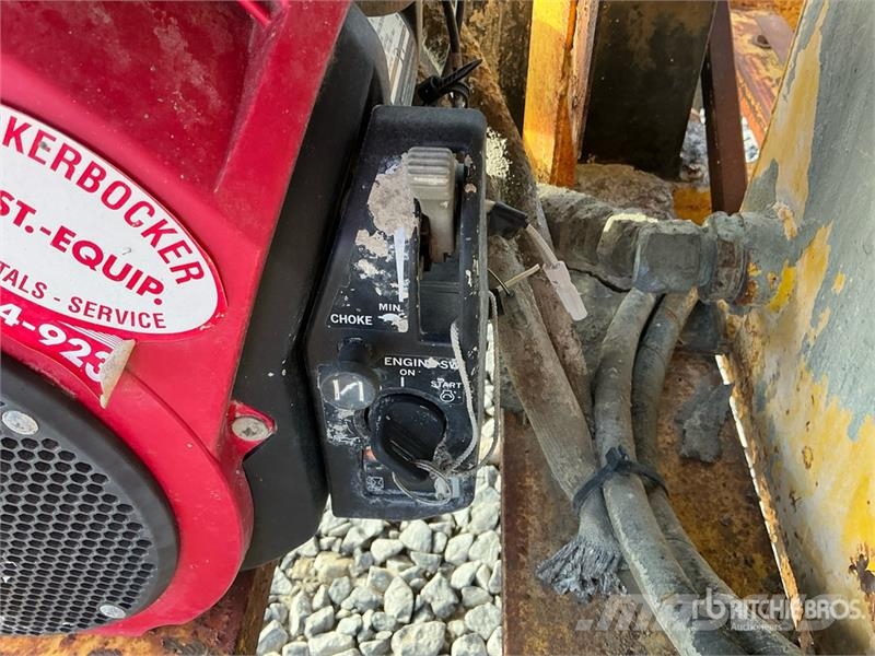 Mortar and Grout Mixer (Inoperable) Polovne mešalice