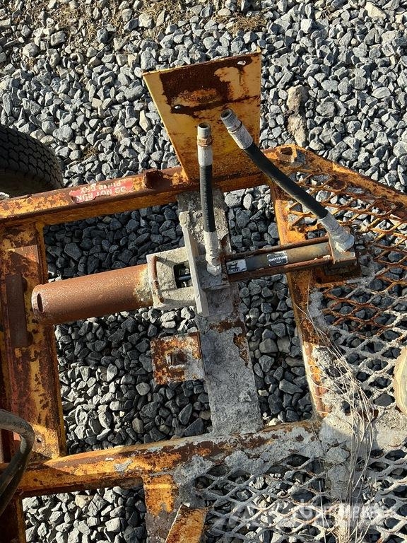 Mortar and Grout Mixer (Inoperable) Polovne mešalice