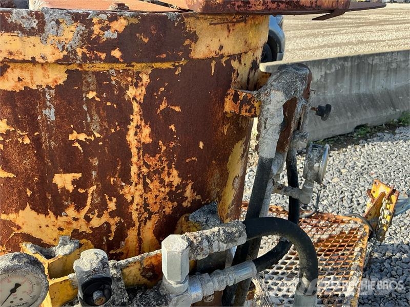 Mortar and Grout Mixer (Inoperable) Polovne mešalice