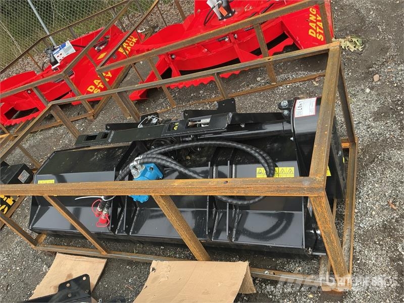  Mower King SSEFGC175 77 in Skid Steer  (Unused) 芝刈り機