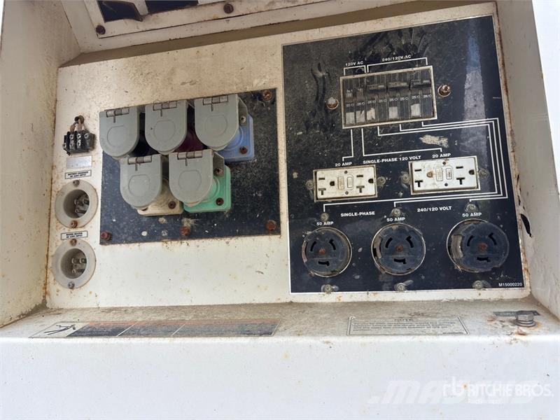MultiQuip DCA-70SSIU2 ディーゼル発電機