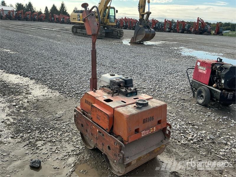 MultiQuip MR8D Walk Behind Roller (Inoperable) Citi veltņi