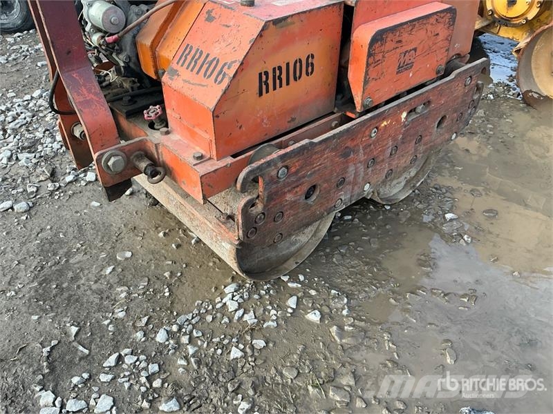 MultiQuip MR8D Walk Behind Roller (Inoperable) Citi veltņi