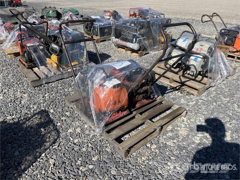 MultiQuip MVC82VHW Plate compactors