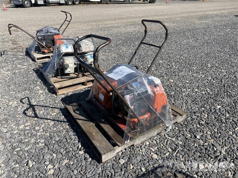 MultiQuip MVC82VHW Plate compactors