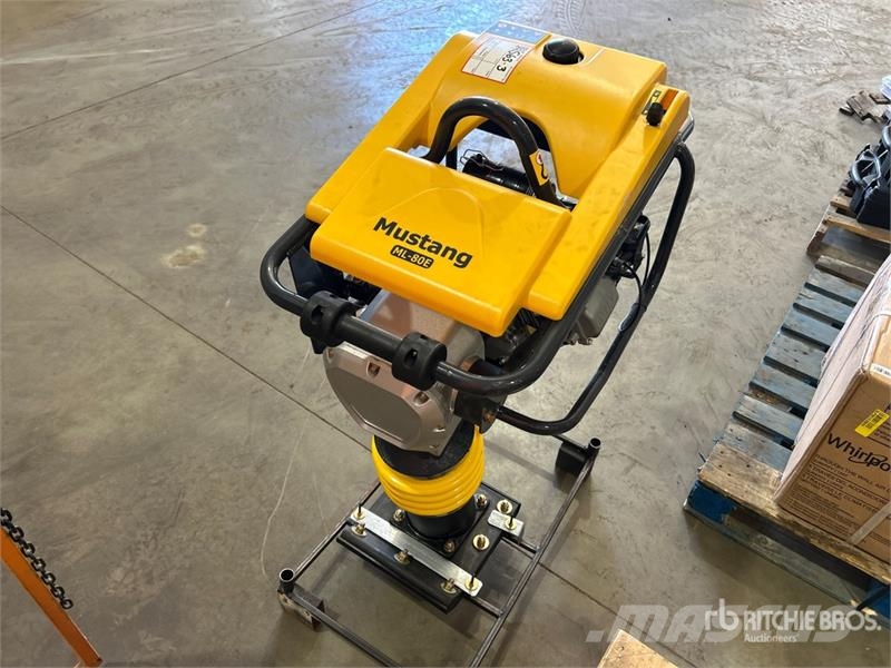 Mustang ML80E Jumping Jack Tamper (Unused) タンパ/転圧バイブレータ