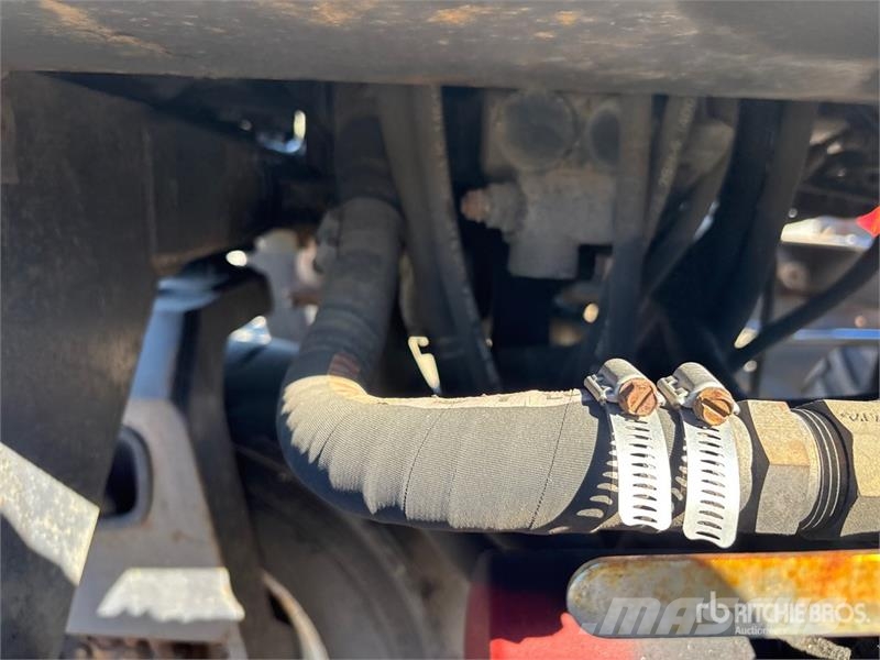  Navigator RT5500 Kravas mašīnām piestiprināmie pacēlāji