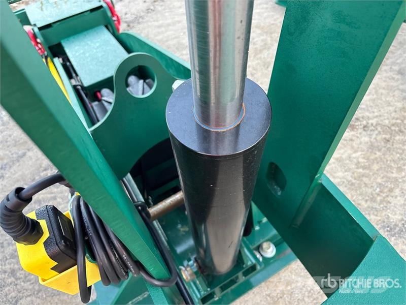  Neks Electric Fifth Wheel Wrecker Attachment (Unus Transportes - Outros
