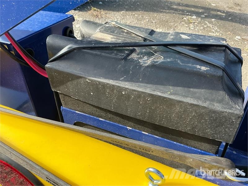 Neks Hydraulic Fifth Wheel Wrecker Attachment (Unu Μεταφορές - Άλλα