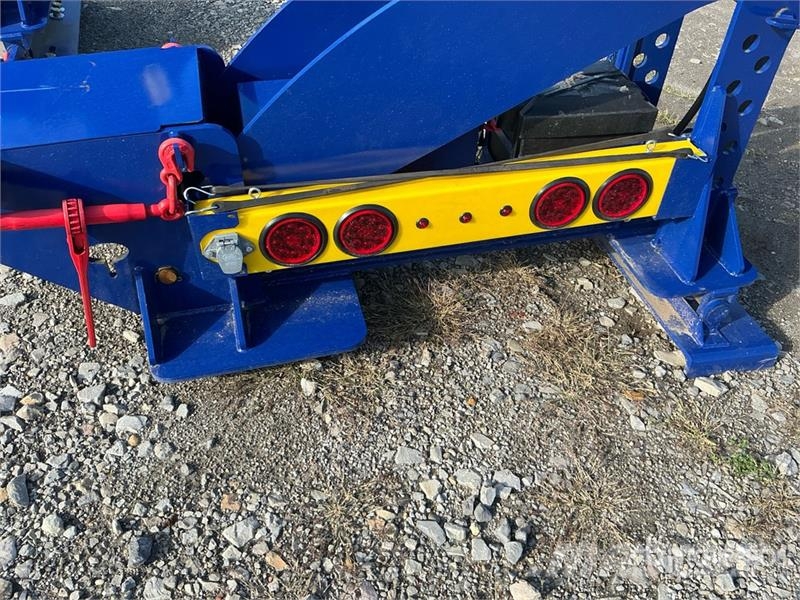 Neks Hydraulic Fifth Wheel Wrecker Attachment (Unu معدات النقل - غير ذلك