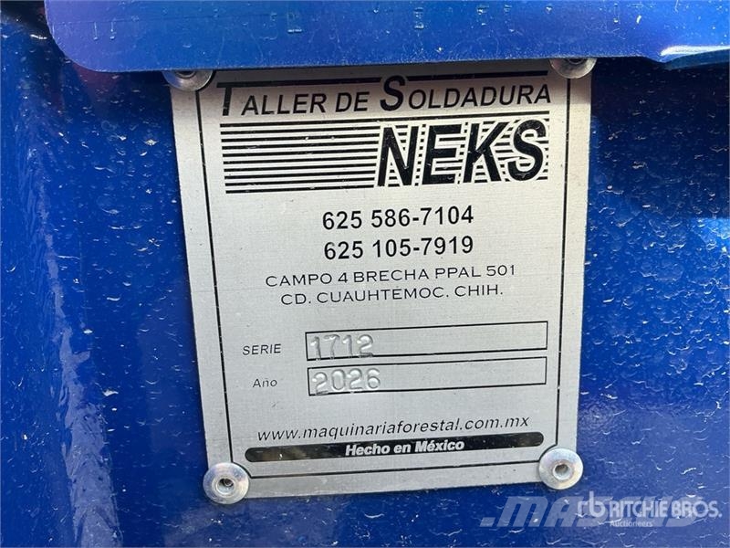Neks Hydraulic Fifth Wheel Wrecker Attachment (Unu معدات النقل - غير ذلك
