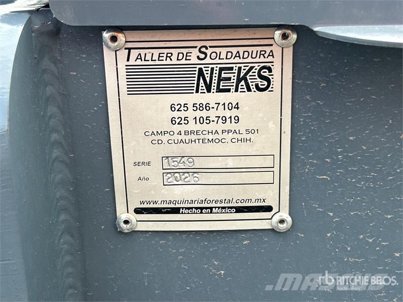 Neks Hydraulic Fifth Wheel Wrecker Attachment Ostale kargo komponente