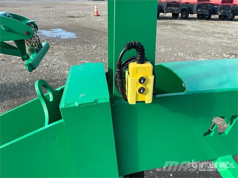  Neks Hydraulic Fifth Wheel Wrecker Attachment (Unu معدات النقل - غير ذلك