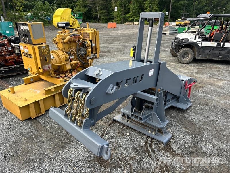 Neks Hydraulic Fifth Wheel Wrecker Attachment Ostale kargo komponente