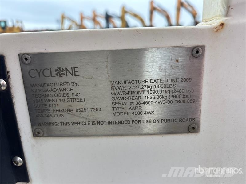 Nilfisk Advance Advance Cyclone 4500 4x2 Pressure Washer T Ostali kamioni