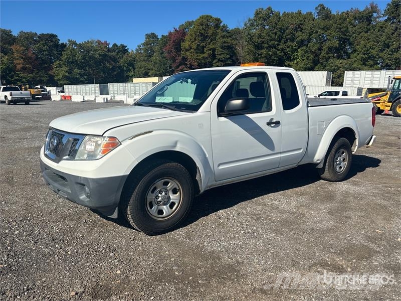 Nissan Frontier 4x2 Extended Cab Pickup Anders