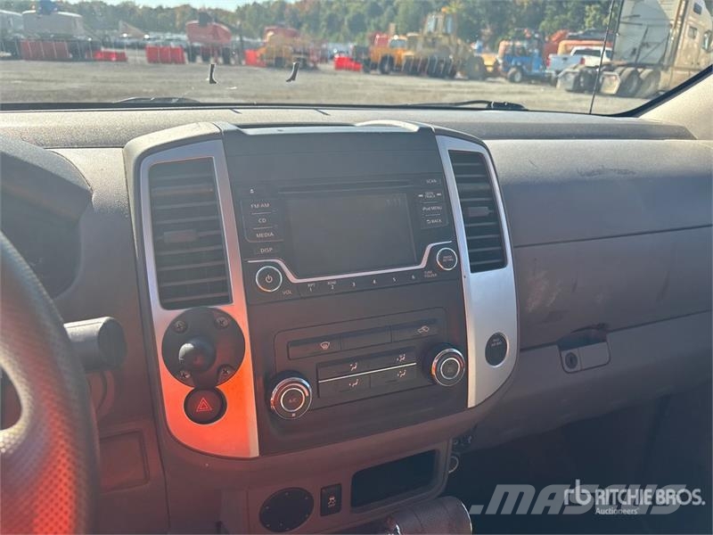 Nissan Frontier 4x2 Extended Cab Pickup Anders