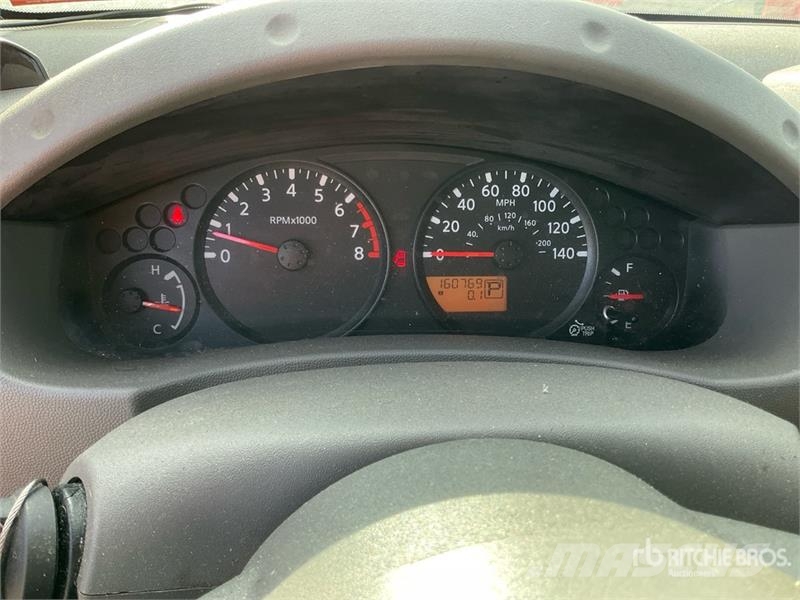 Nissan Frontier 4x2 Extended Cab Pickup 其他