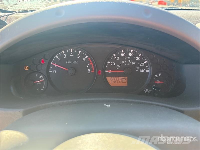 Nissan Frontier 4x2 Extended Cab Pickup Anders