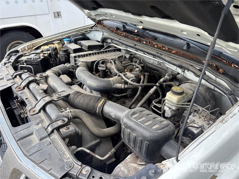 Nissan Frontier 4x2 Extended Cab Pickup (Inoperable) Други