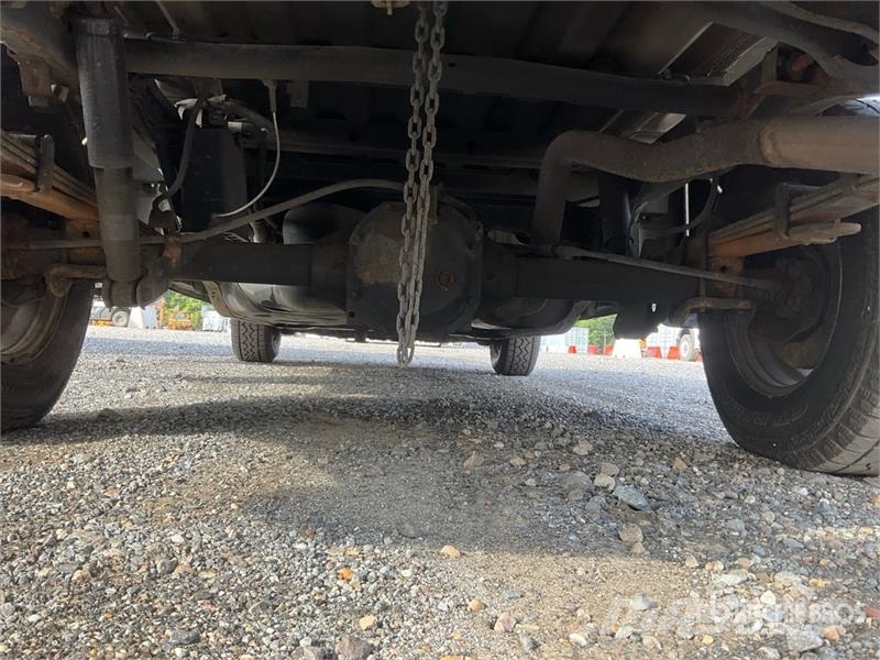 Nissan Frontier 4x2 Extended Cab Pickup 其他