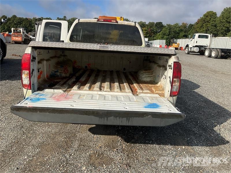 Nissan Frontier 4x2 Extended Cab Pickup 其他