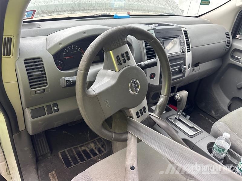 Nissan Frontier 4x2 Extended Cab Pickup (Inoperable) Други