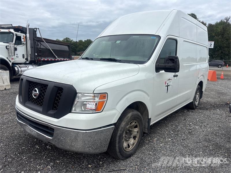 Nissan NV2500HD Dostavna vozila / kombiji