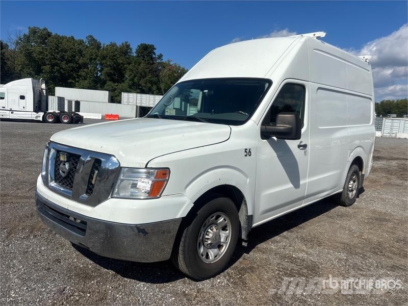 Nissan NV2500HD Dostavna vozila / kombiji