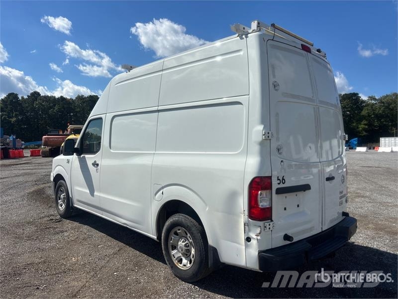 Nissan NV2500HD Dostavna vozila / kombiji