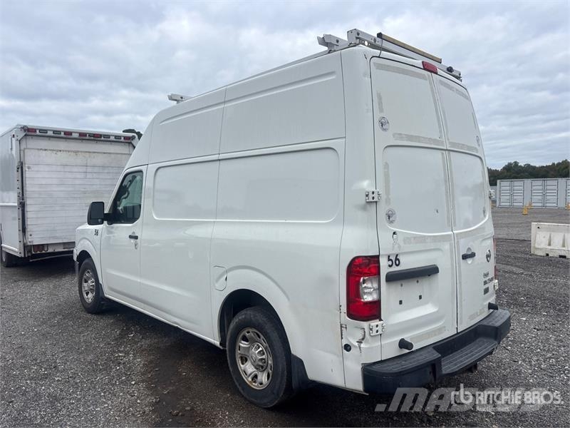 Nissan NV2500HD Dostavna vozila / kombiji